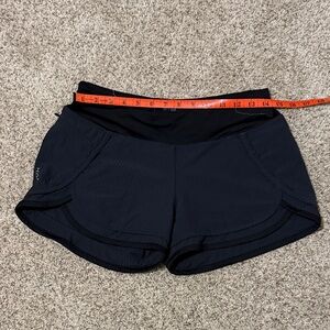 Hylete Women's Black Athletic Shorts
Excellent condition. Like new!
